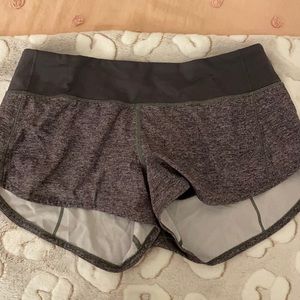 Lulu shorts. Gray.
